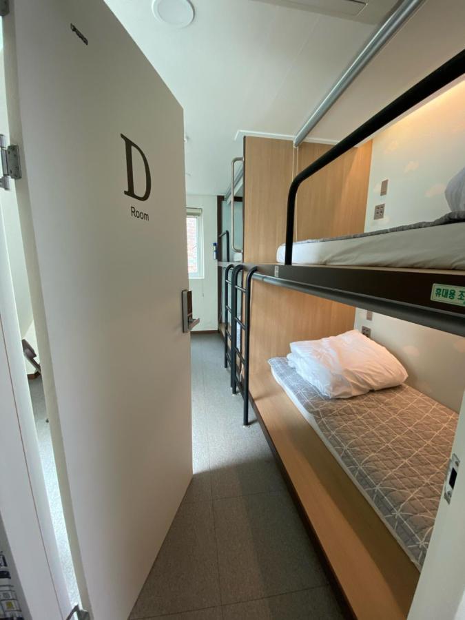 Miss Hongdae Guest House Seoul Ngoại thất bức ảnh