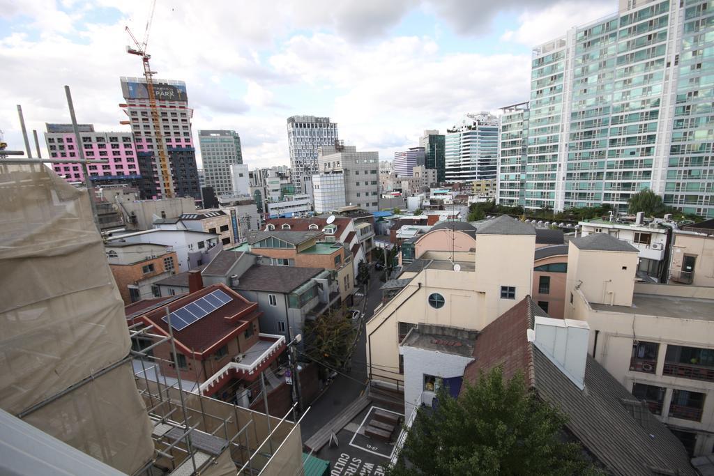 Miss Hongdae Guest House Seoul Ngoại thất bức ảnh