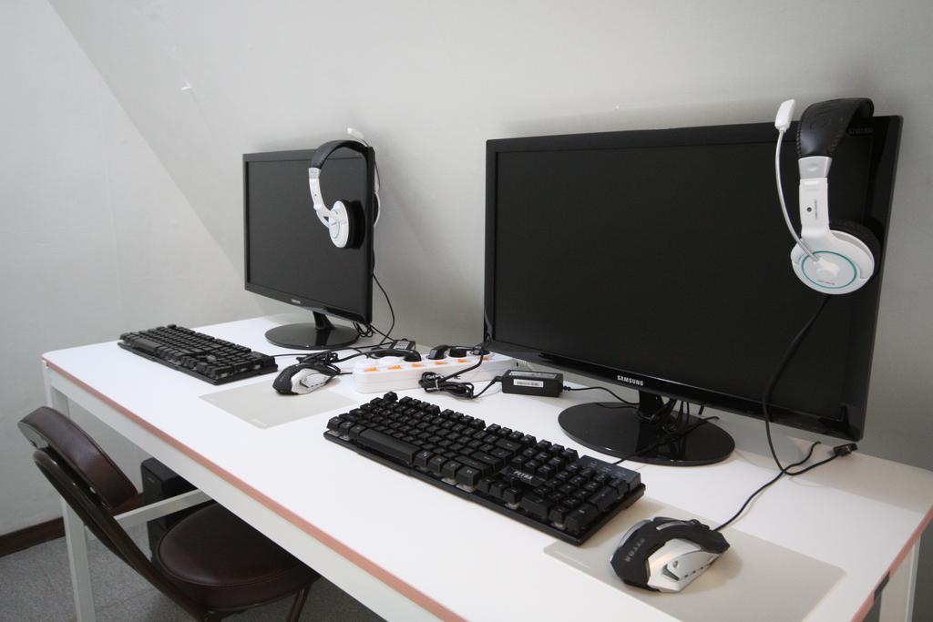 Miss Hongdae Guest House Seoul Ngoại thất bức ảnh