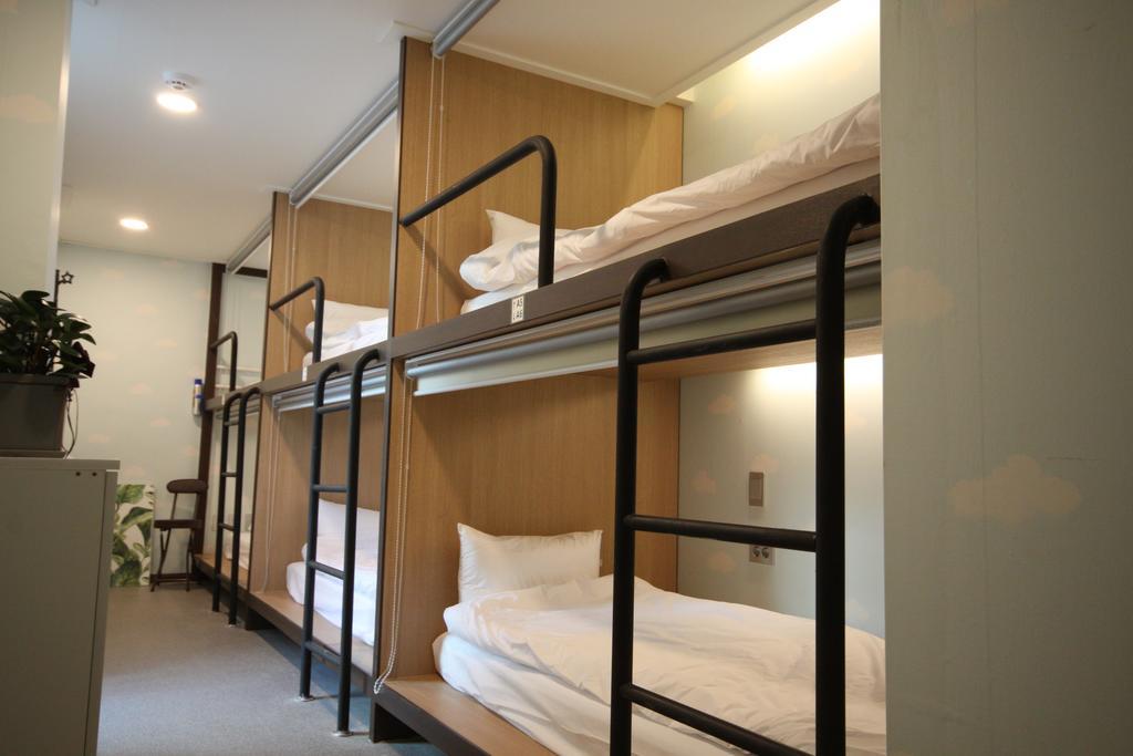 Miss Hongdae Guest House Seoul Ngoại thất bức ảnh