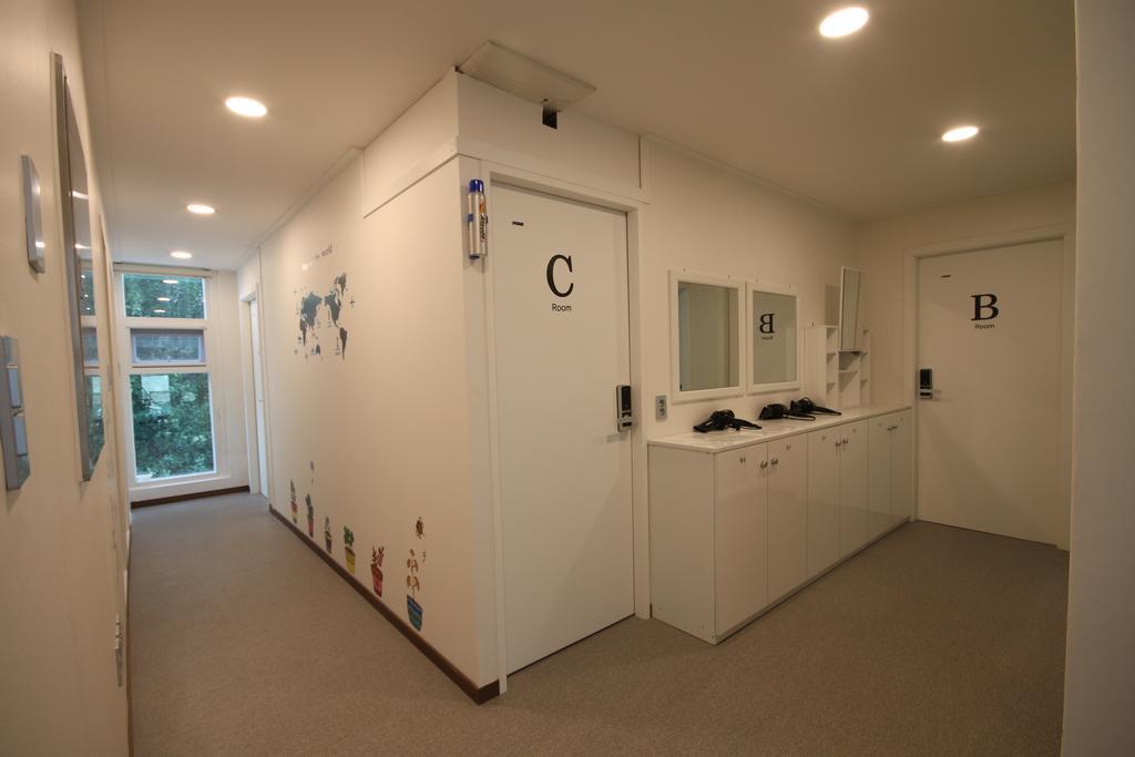 Miss Hongdae Guest House Seoul Ngoại thất bức ảnh