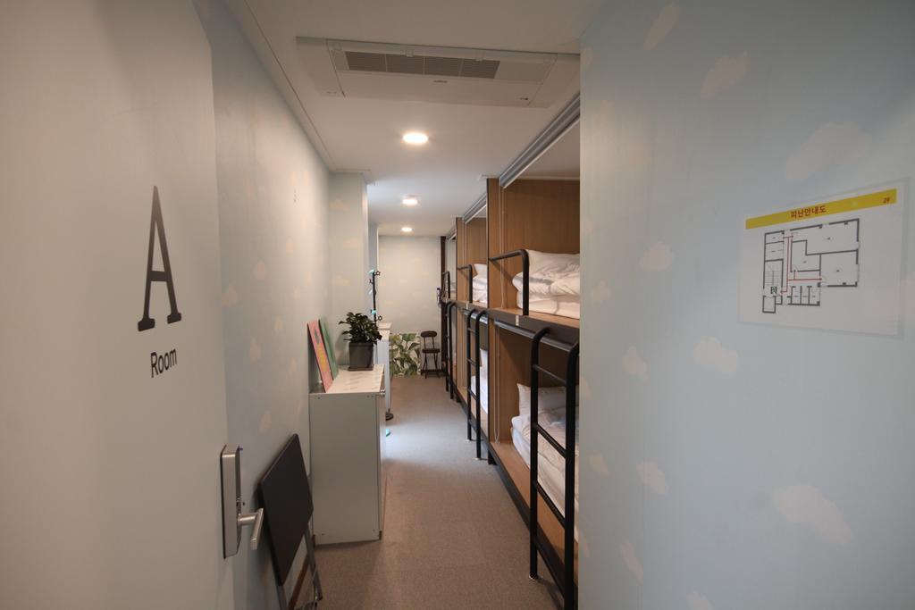 Miss Hongdae Guest House Seoul Ngoại thất bức ảnh